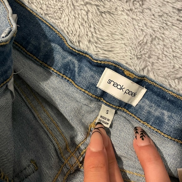 Jean shorts - Picture 3 of 4